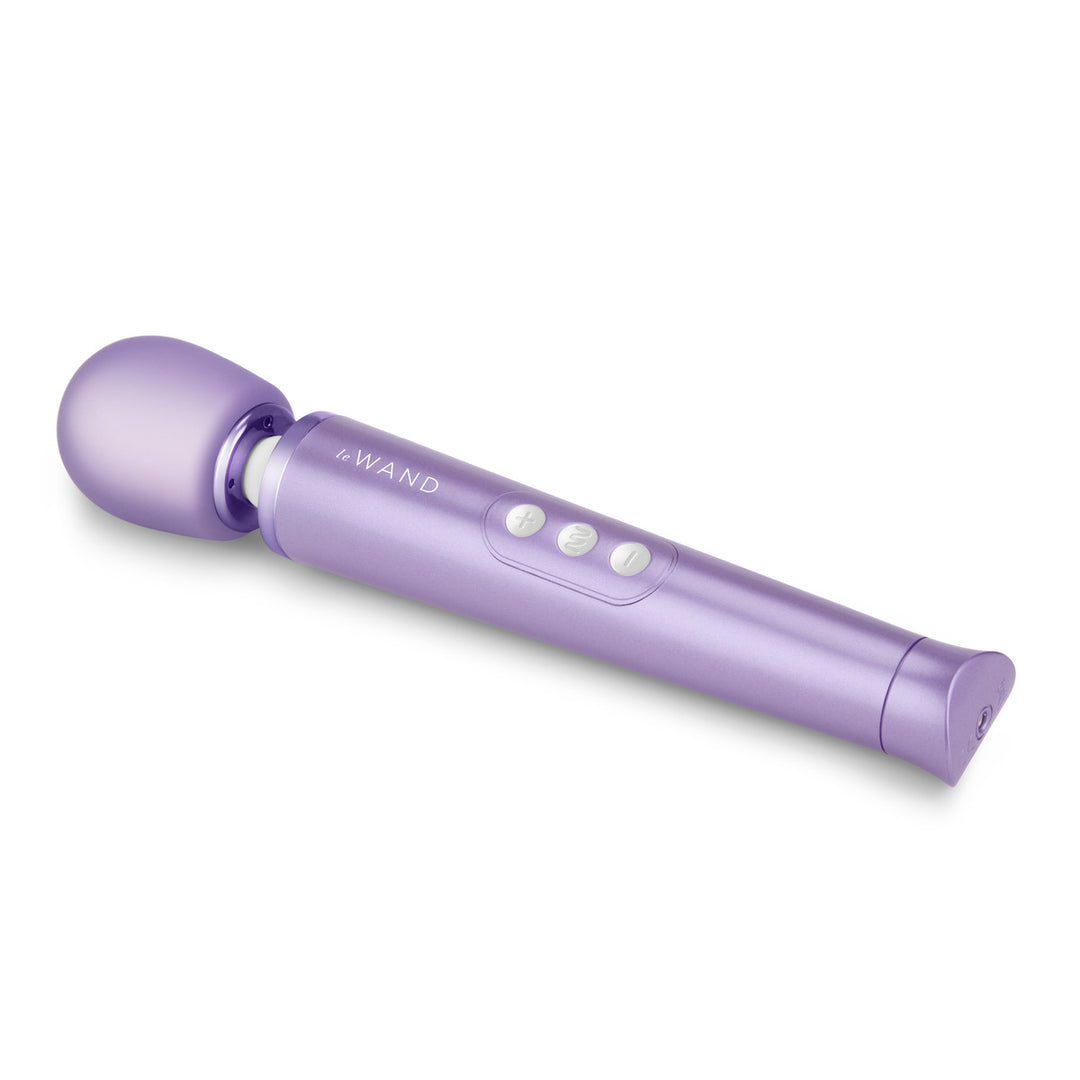Le Wand Petite Rechargeable Wand Massager - Violet